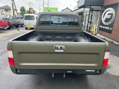Toyota Hilux Sports Pick Up