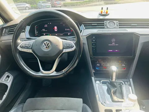 Volkswagen Magotan