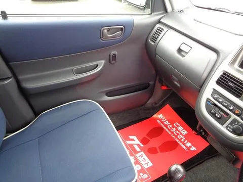 Subaru Pleo