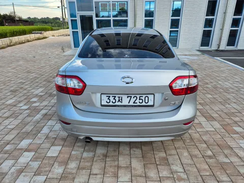 Renault SM3