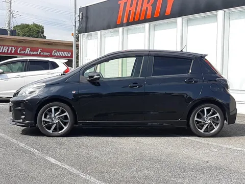 Toyota Yaris (Vitz)