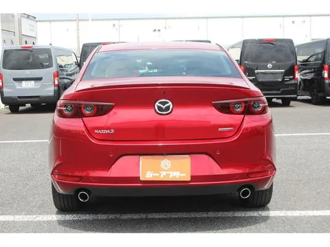 Mazda MAZDA3 Sedan