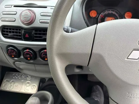 Mitsubishi I
