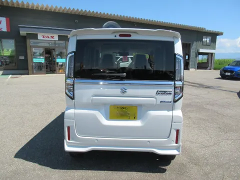 Suzuki Spacia Custom