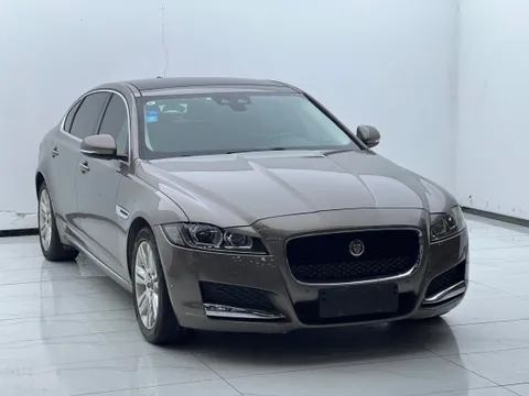 Jaguar XFL