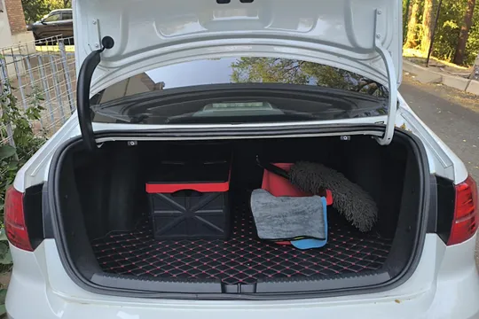 Volkswagen Sagitar