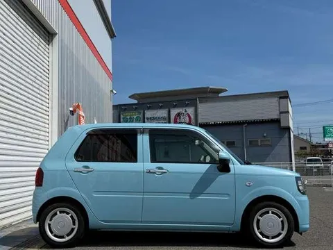 Daihatsu Mira Tocot
