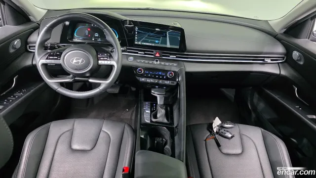 Hyundai Elantra (Avante)