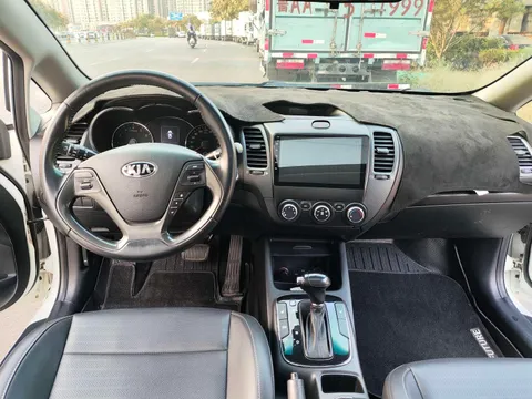 Kia Cerato (K3)