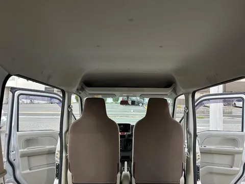 Mitsubishi Minicab Van