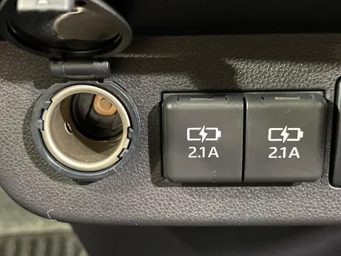 Daihatsu Mira Tocot