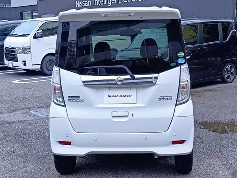 Nissan Dayz Roox
