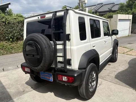 Suzuki Jimny Nomade