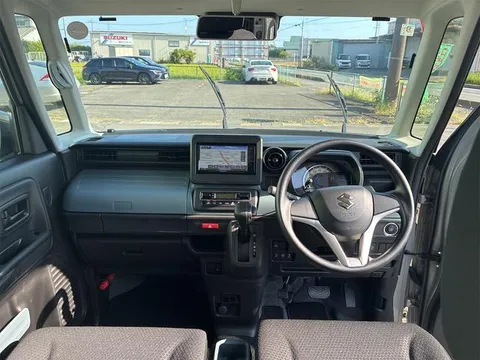 Suzuki Spacia Base