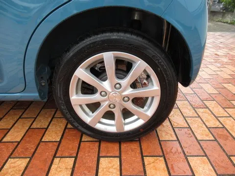 Mazda Carol