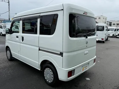 Nissan Clipper
