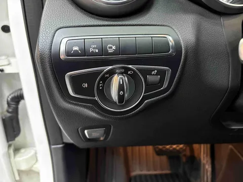 Mercedes-Benz Mercedes-Benz GLC