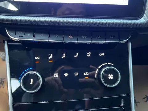 Chery Arrizo 5