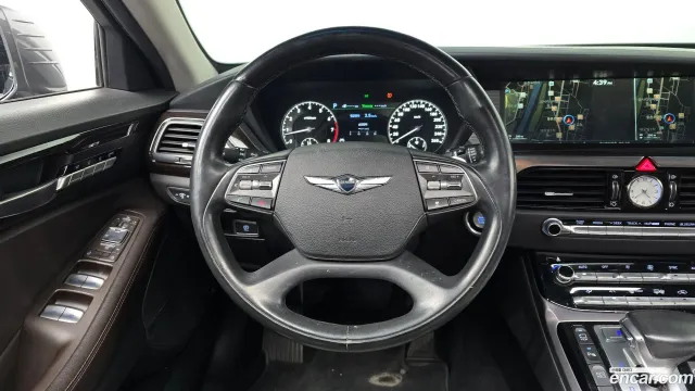 Genesis G90 (EQ900)