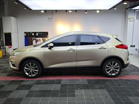 Geely Emgrand GS