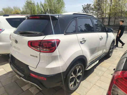 Kia KX3