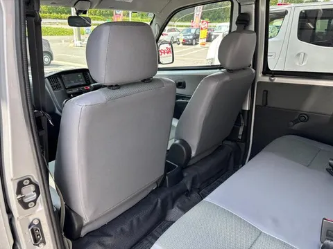 Toyota TownAce Van