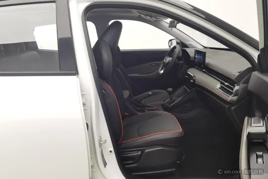 Baojun RS-3