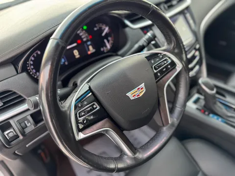 Cadillac XTS