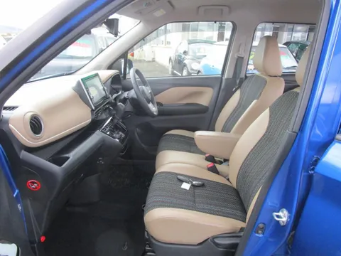 Mitsubishi eK X