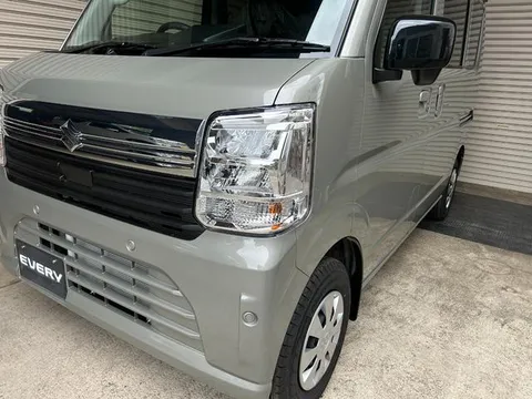 Suzuki Every