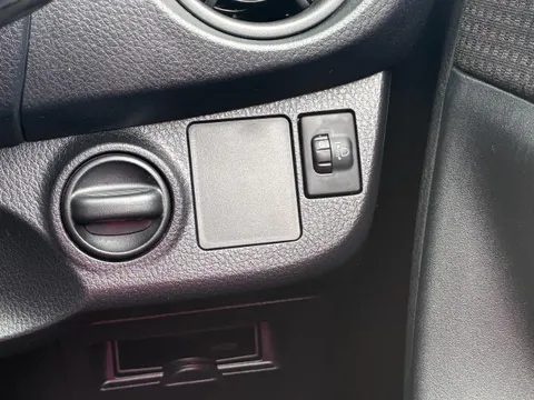 Toyota Yaris (Vitz)