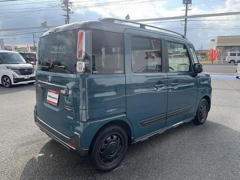 Suzuki Spacia Gear