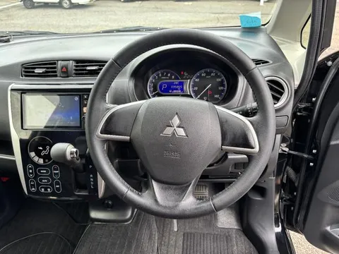 Mitsubishi eK Custom