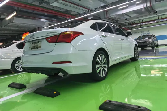 Hyundai Mistra
