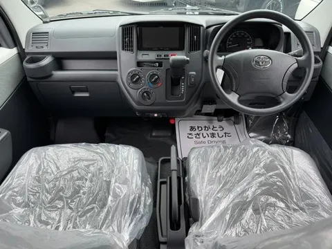 Toyota TownAce Van