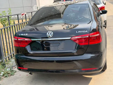 Volkswagen Lavida