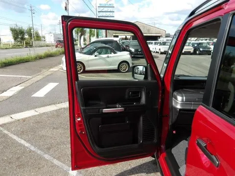 Suzuki Spacia Gear