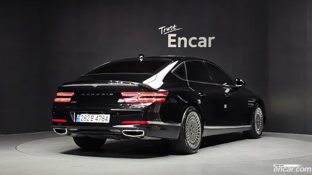 Genesis G80