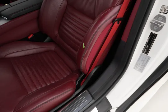 Mercedes-Benz SL-Class