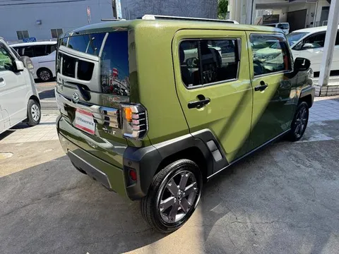 Daihatsu Taft