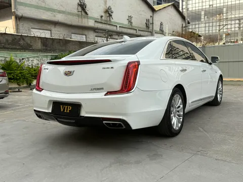 Cadillac XTS