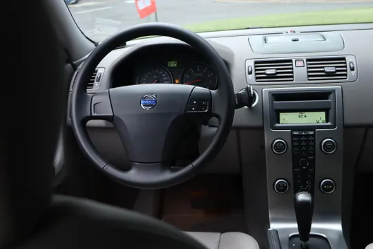 Volvo S40