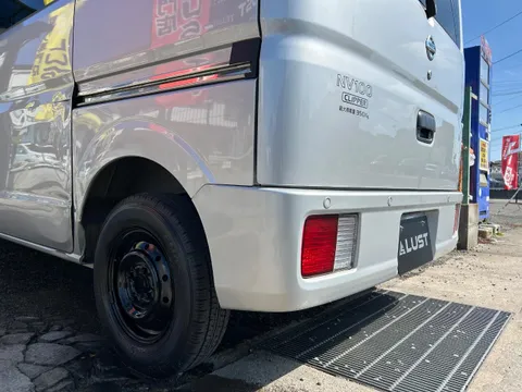 Nissan Clipper