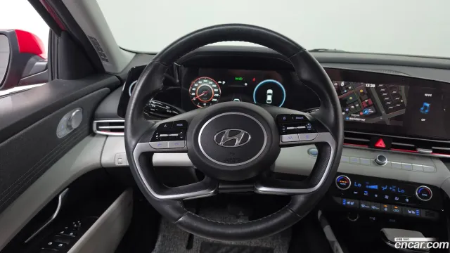 Hyundai Elantra (Avante)