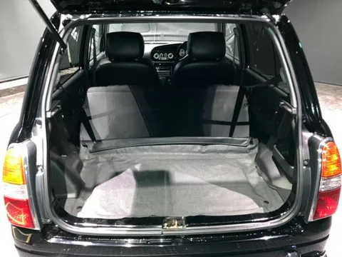 Daihatsu Mira Gino