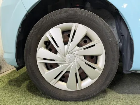 Daihatsu Mira Tocot
