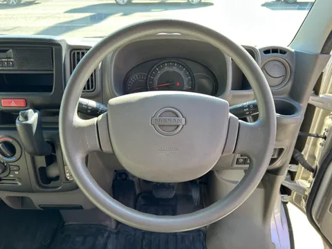 Nissan Clipper