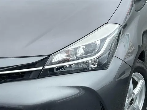 Toyota Yaris (Vitz)