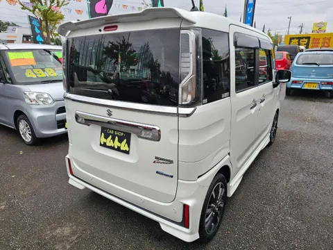 Suzuki Spacia Custom