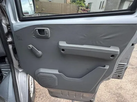 Mitsubishi Minicab Van